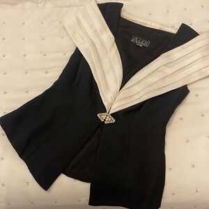 Very attractive dressy evening wear.